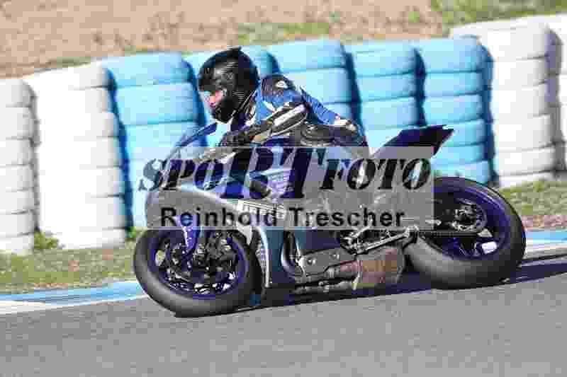 /Archiv-2025/02 28.-31.01.2025 Moto Center Thun Jerez/gruen-green/backside